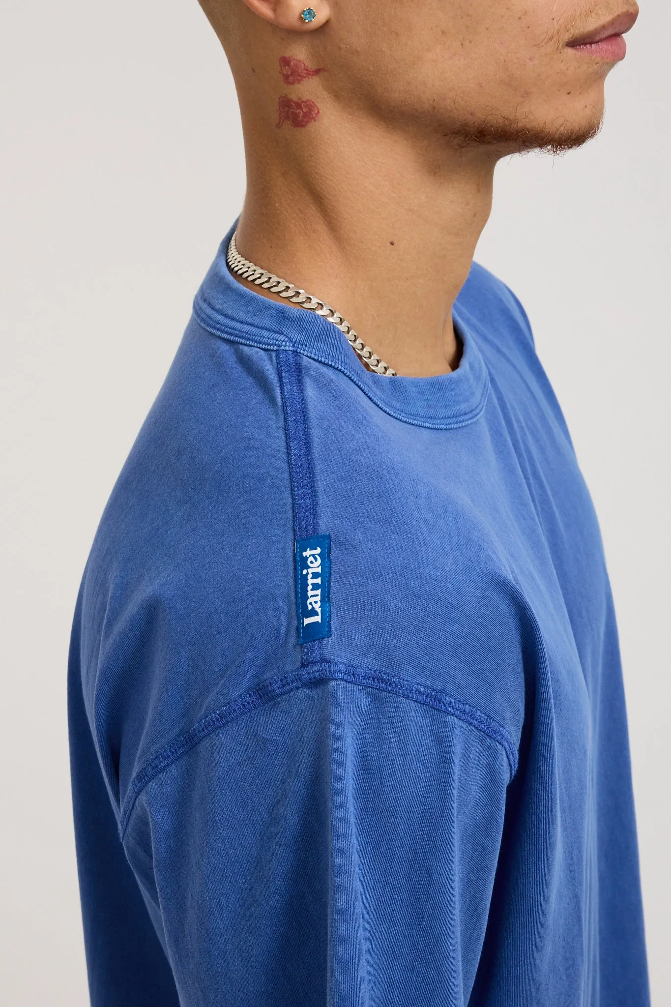 Blind Tee Larriet Blue