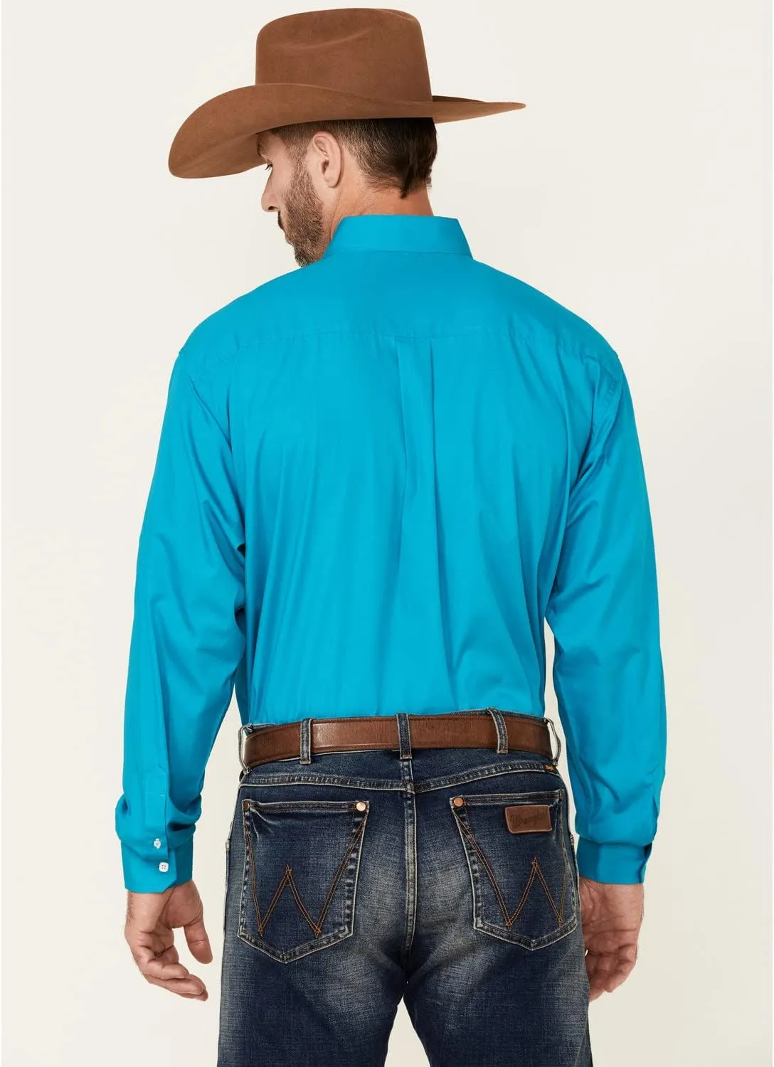 Cinch Men's Classic Fit Long Sleeve Button One Open Pocket Solid Basic