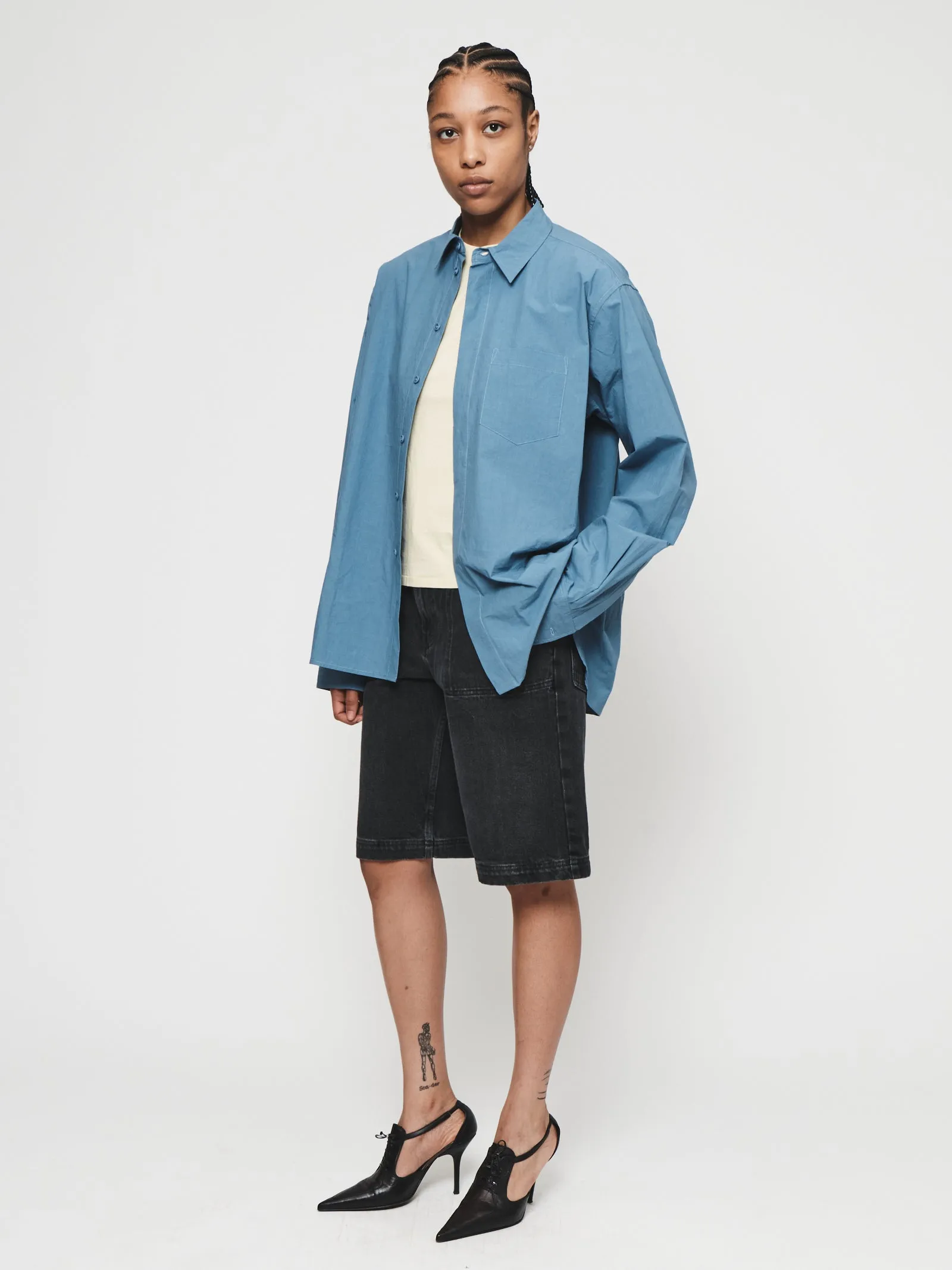 Concealed Placket Biggie Shirt in French Blue