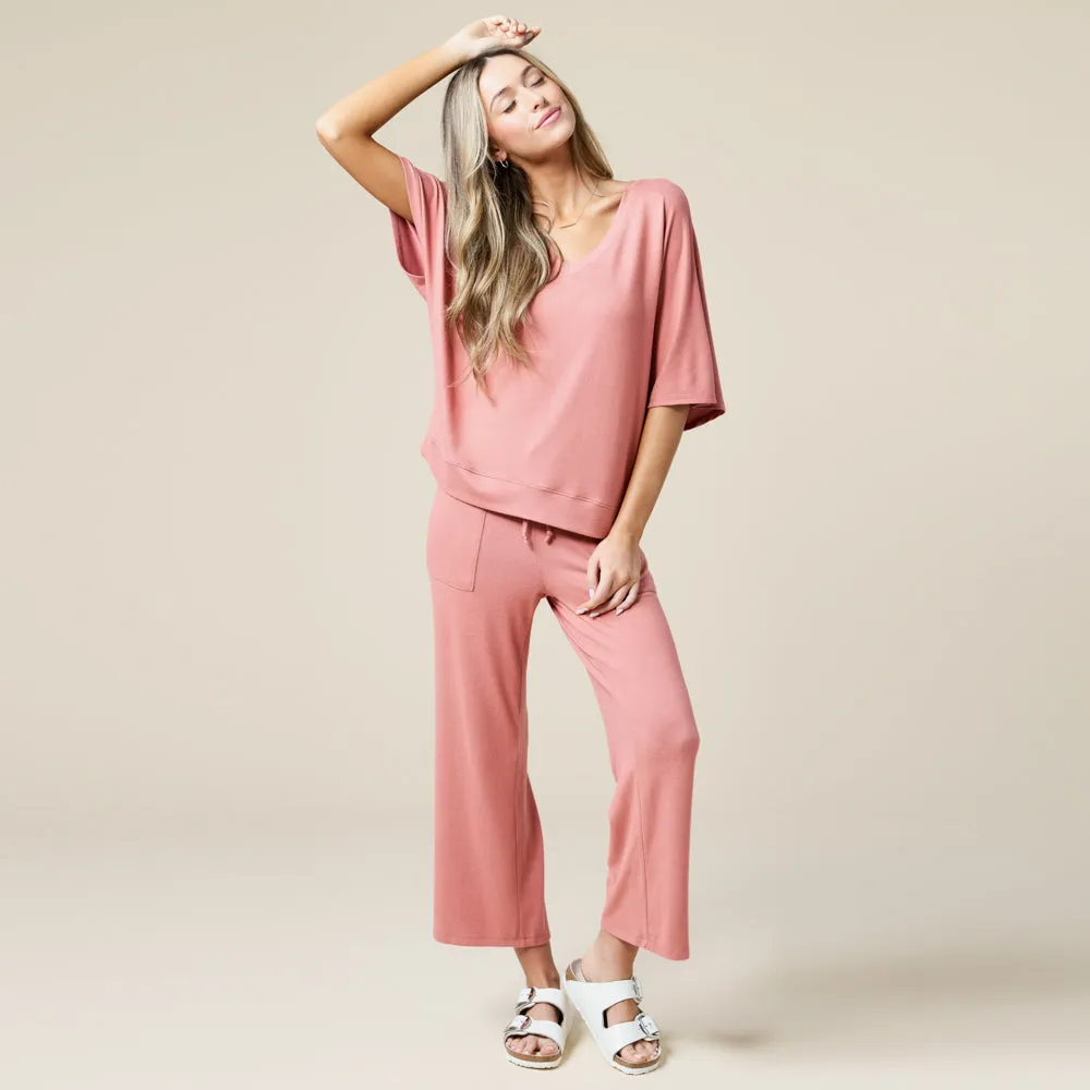 Dream Relaxed V-neck with Capri Lounge Set