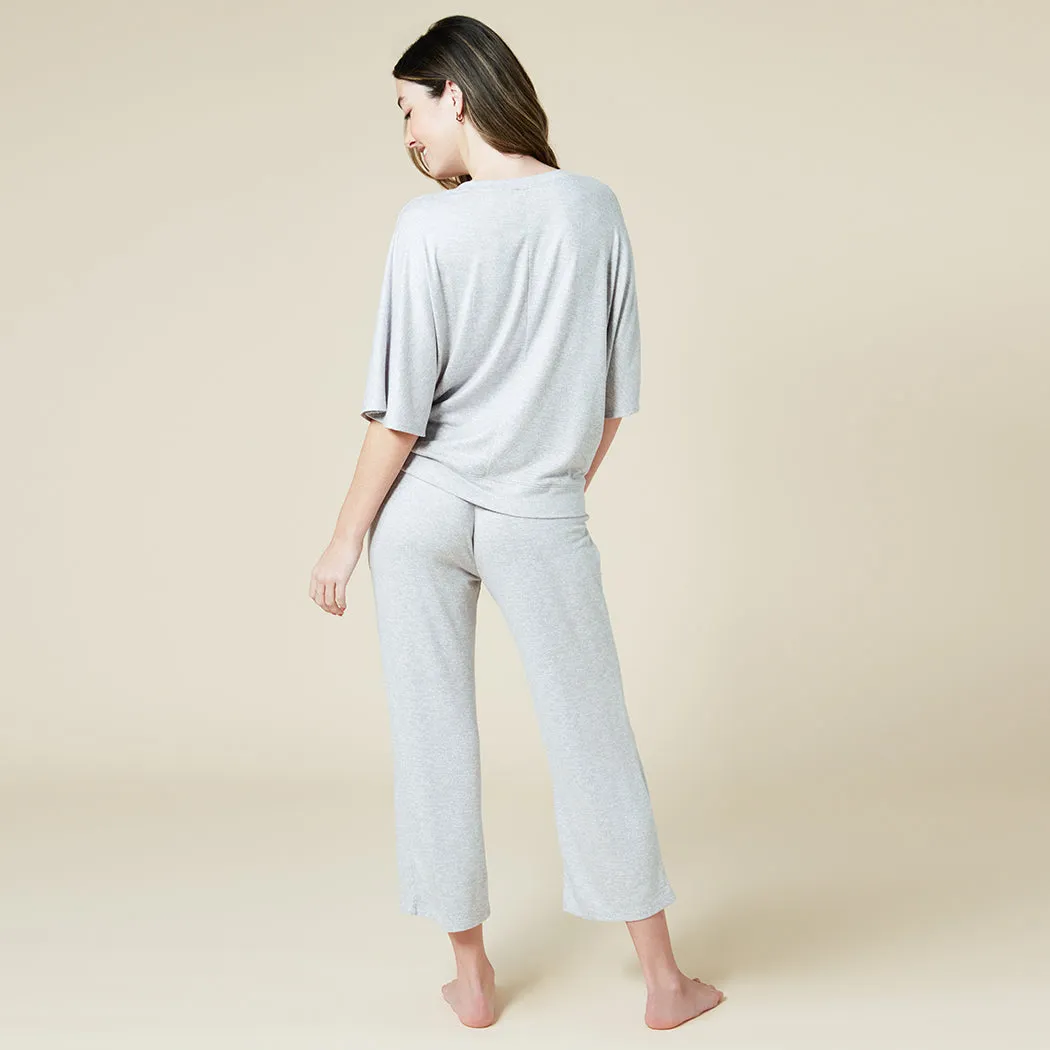 Dream Relaxed V-neck with Capri Lounge Set