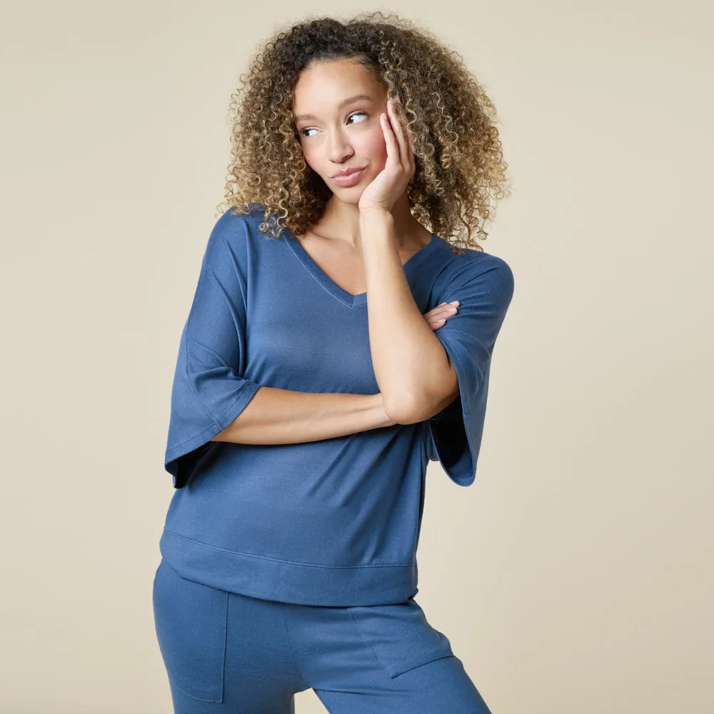 Dream Relaxed V-neck with Capri Lounge Set
