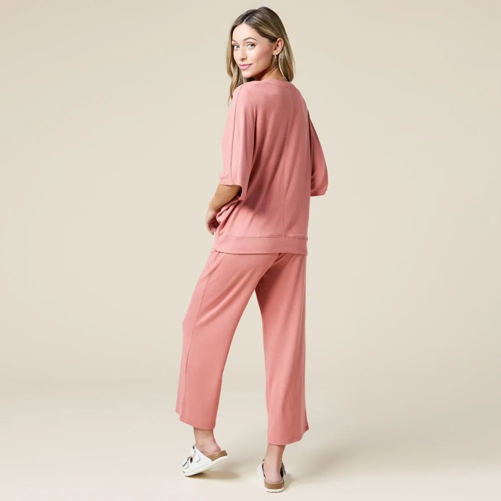 Dream Relaxed V-neck with Capri Lounge Set