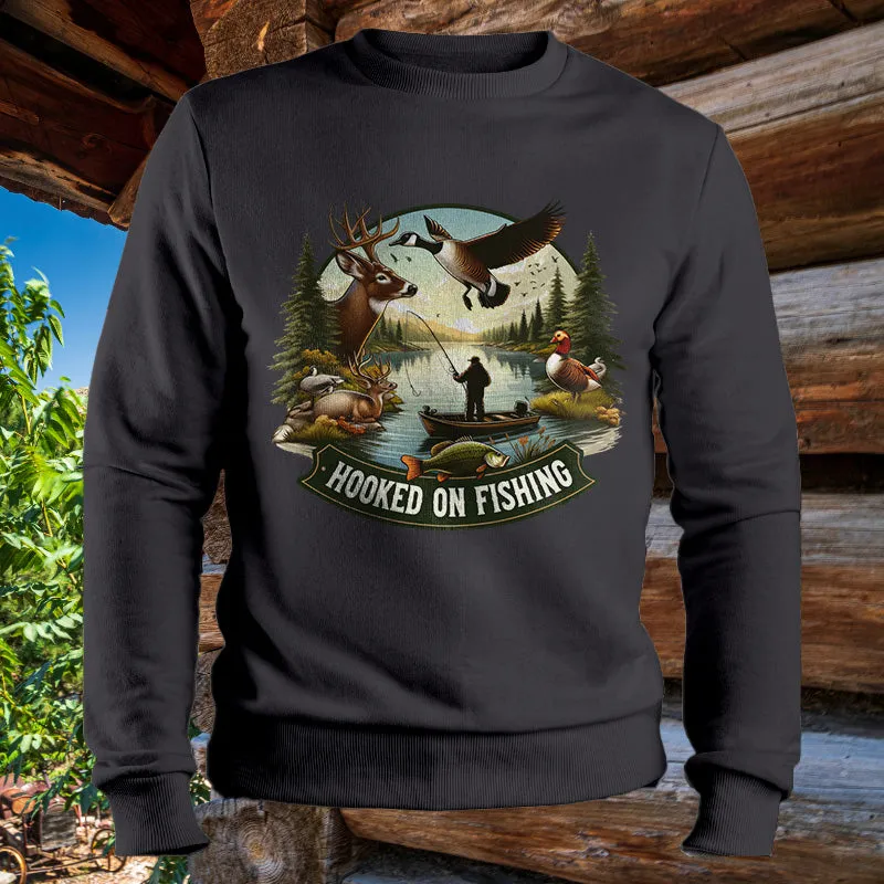 HOOKED ON FISHING | Men's Fall Sweatshirt