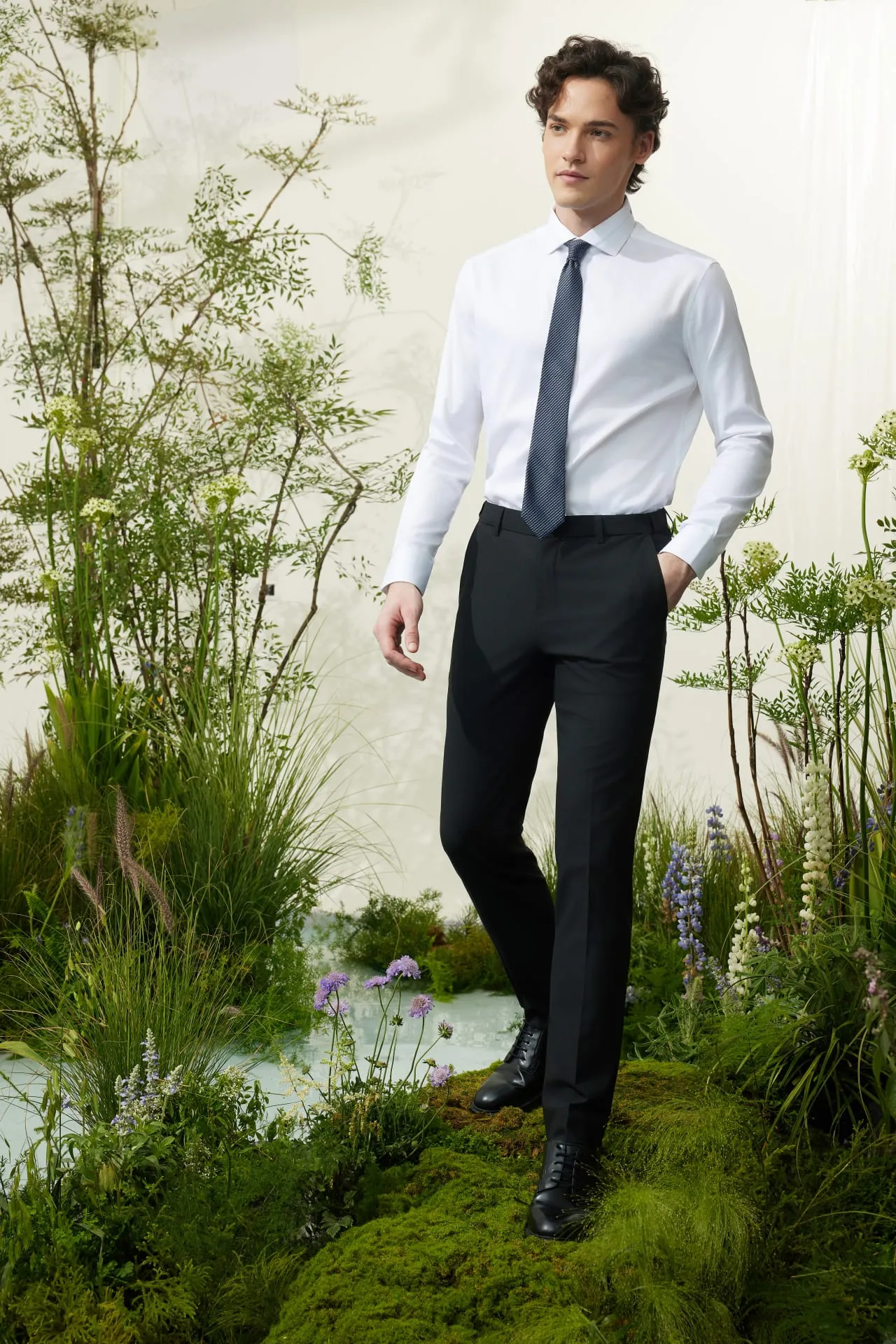 Non-Iron Cotton Stretch Smart Fit Fine Twill Shirt with Design Detail