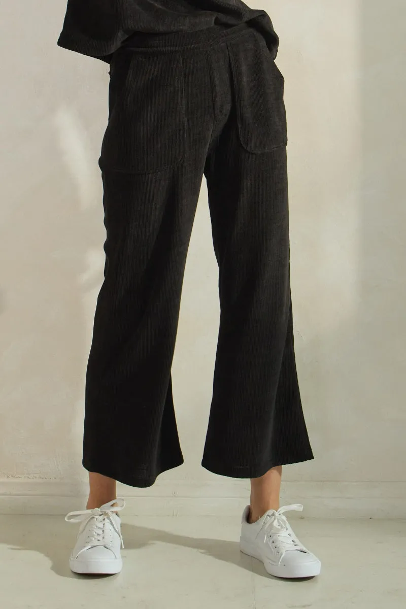 Plus Size Relaxed Fit Corduroy Capri Pants