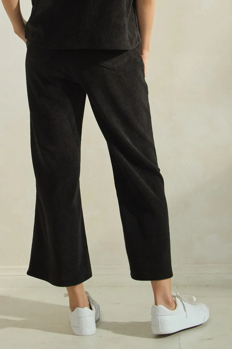 Plus Size Relaxed Fit Corduroy Capri Pants