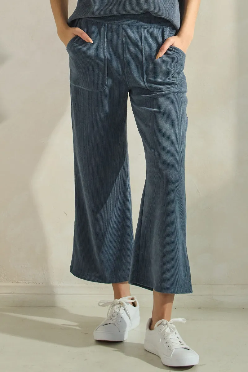 Plus Size Relaxed Fit Corduroy Capri Pants