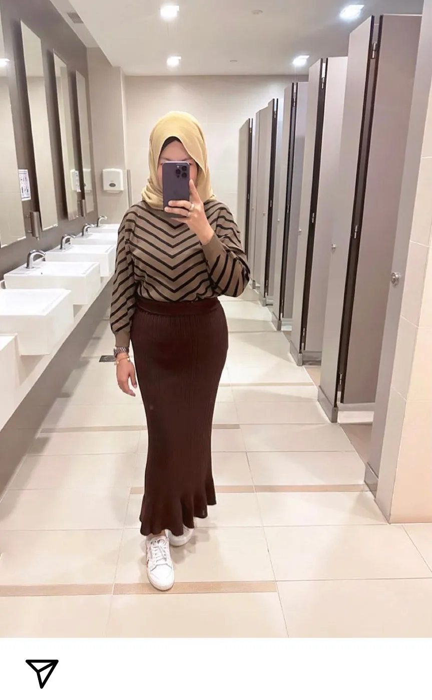 Ruffle Pencil Skirt