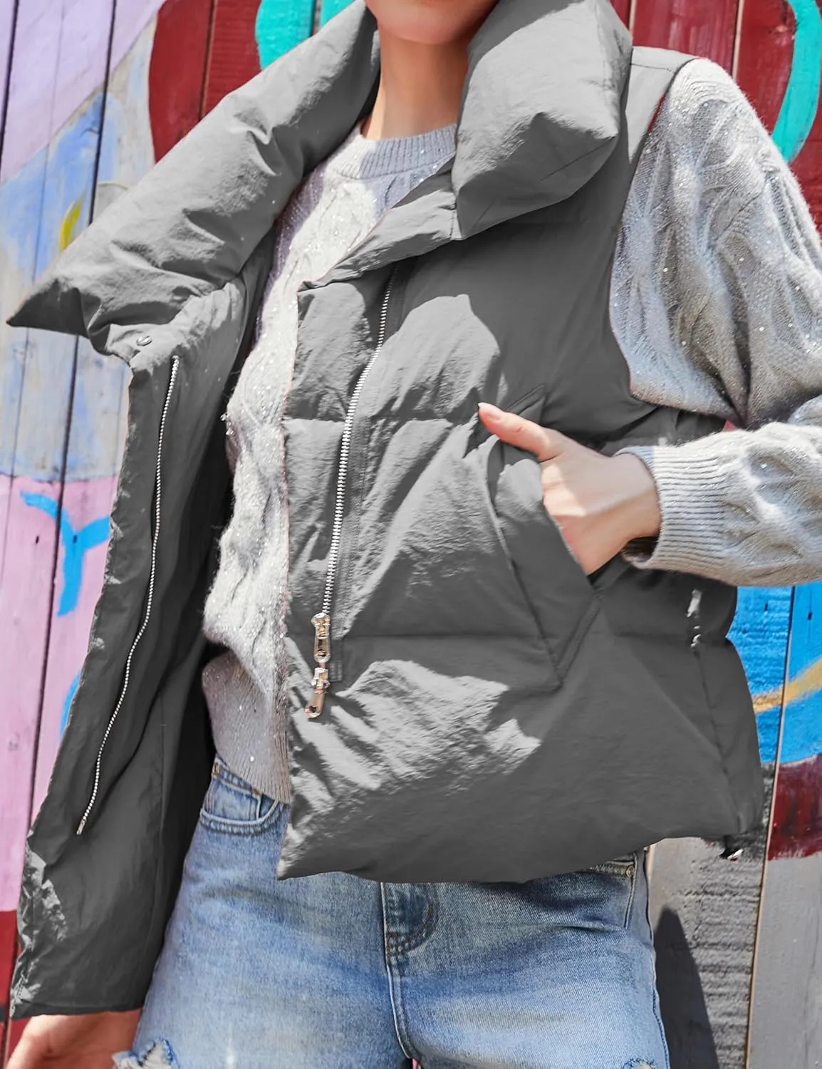 SDEER Women's High Neck Down Vest Zipper Button Sleeveless Puffer Down Winter Coats Vest Warm Short Jacket