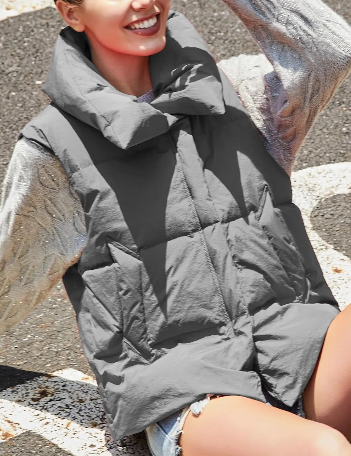 SDEER Women's High Neck Down Vest Zipper Button Sleeveless Puffer Down Winter Coats Vest Warm Short Jacket