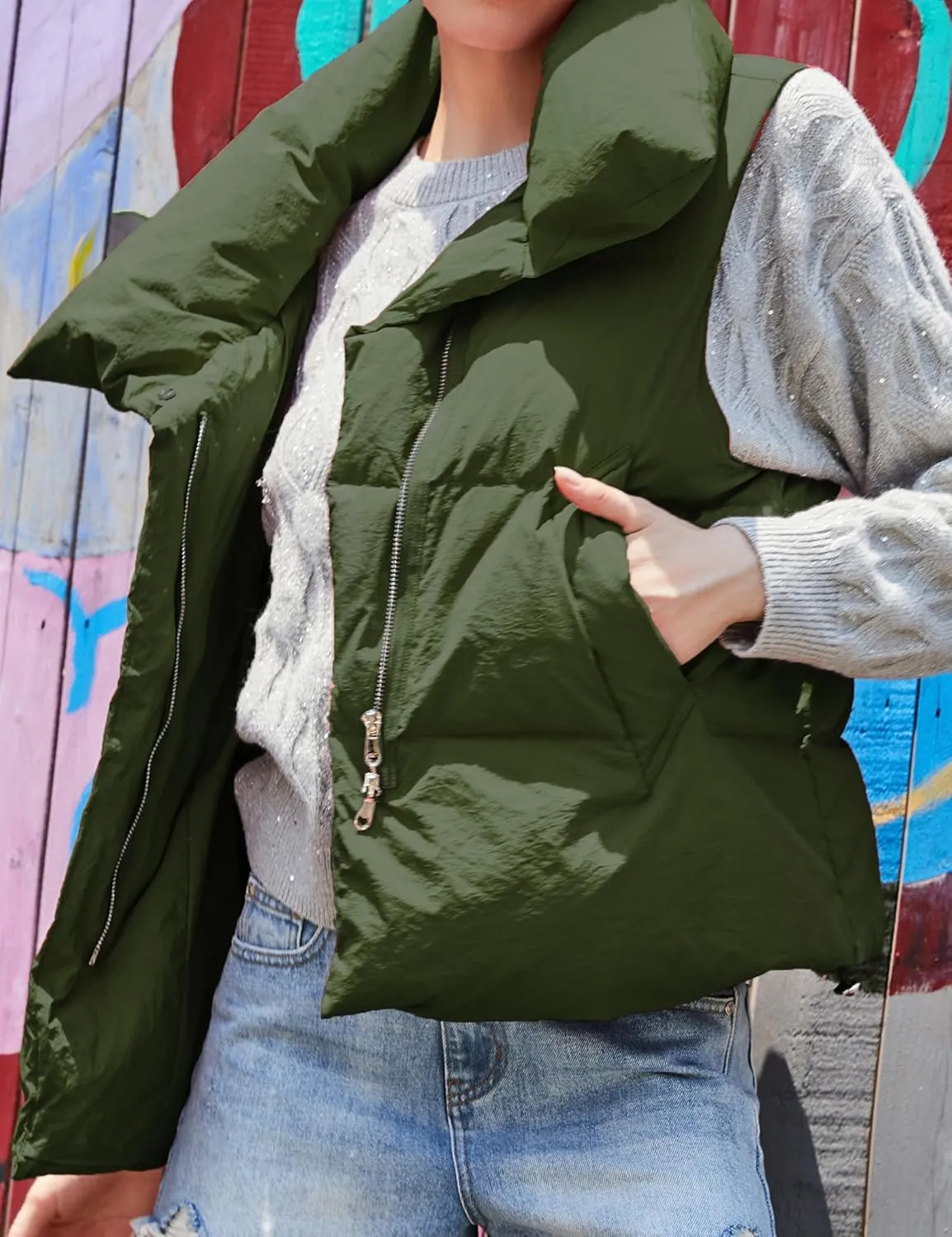 SDEER Women's High Neck Down Vest Zipper Button Sleeveless Puffer Down Winter Coats Vest Warm Short Jacket
